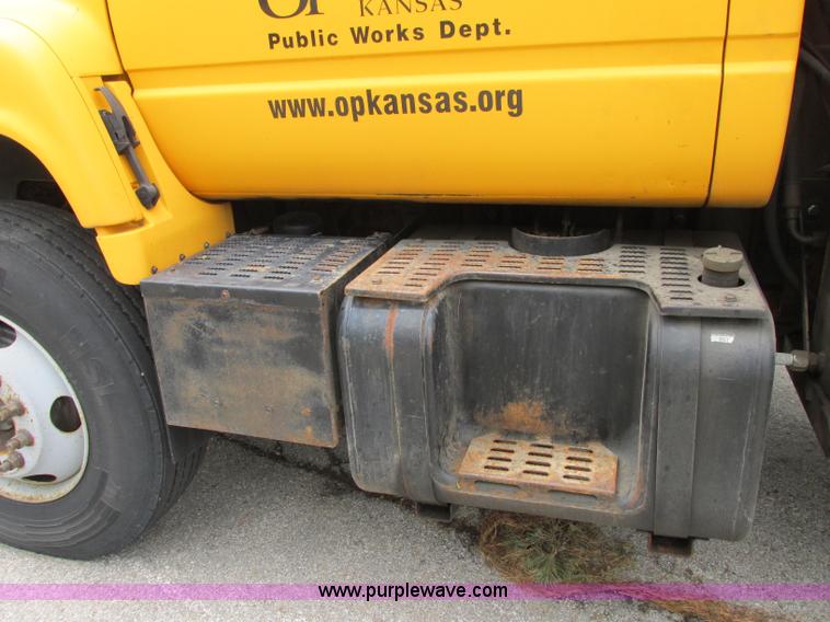 image for item F4897 1997 GMC C8500 dump truck