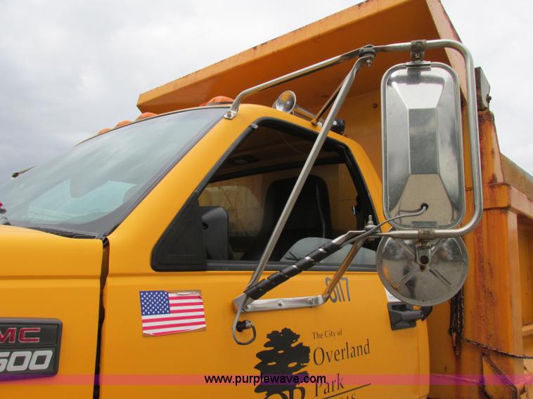 image for item F4897 1997 GMC C8500 dump truck