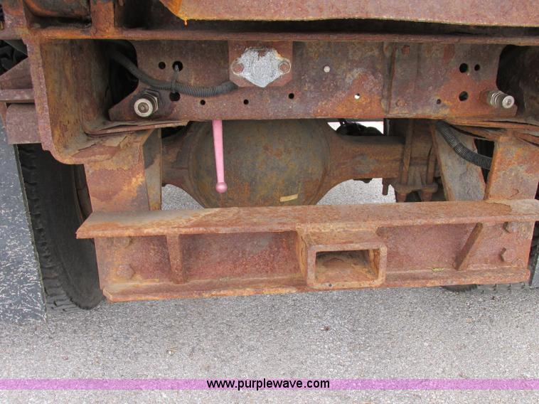 image for item F4898 1997 GMC C8500 dump truck