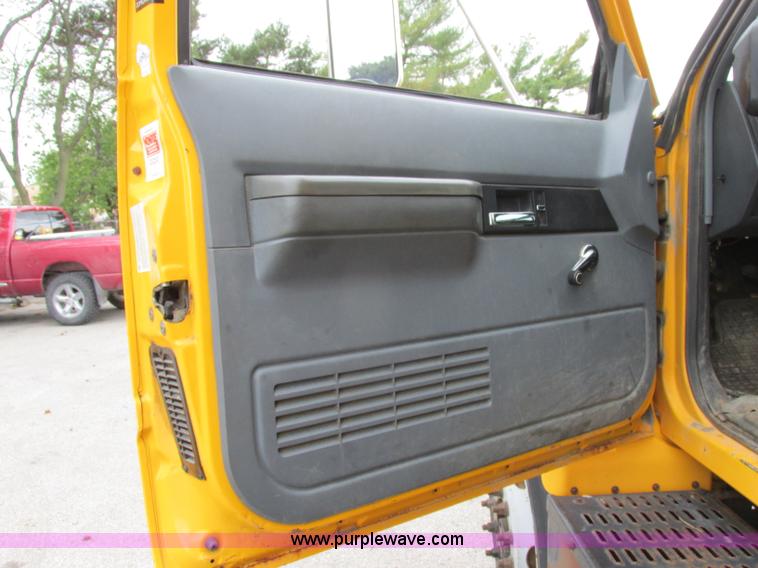 image for item F4898 1997 GMC C8500 dump truck