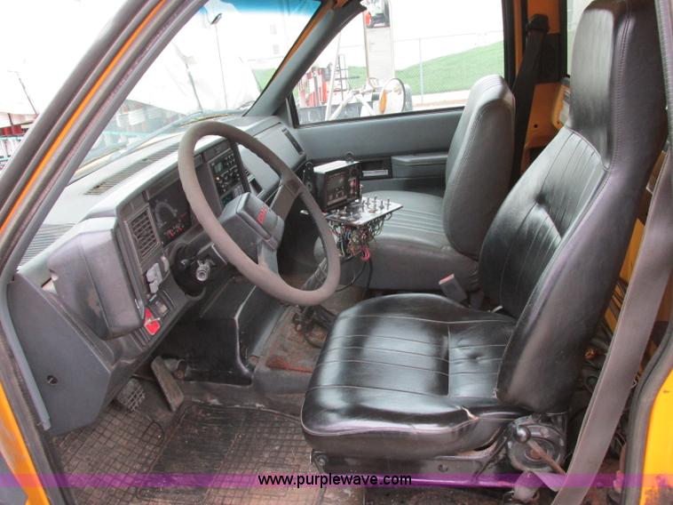 image for item F4898 1997 GMC C8500 dump truck