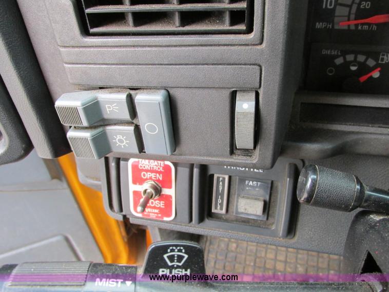 image for item F4898 1997 GMC C8500 dump truck