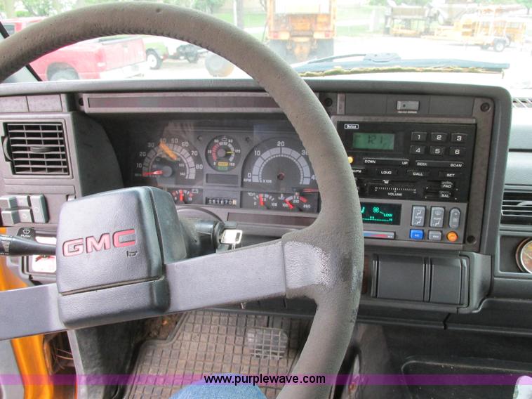image for item F4898 1997 GMC C8500 dump truck