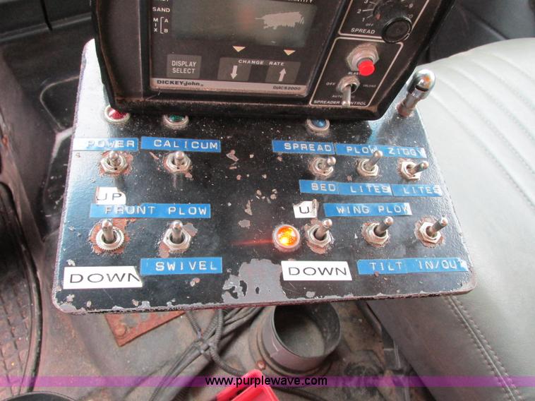 image for item F4898 1997 GMC C8500 dump truck