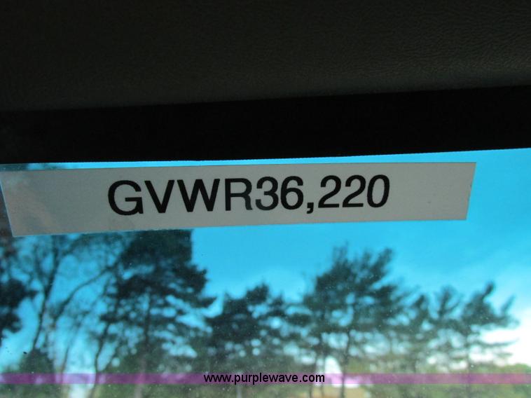 image for item F4898 1997 GMC C8500 dump truck