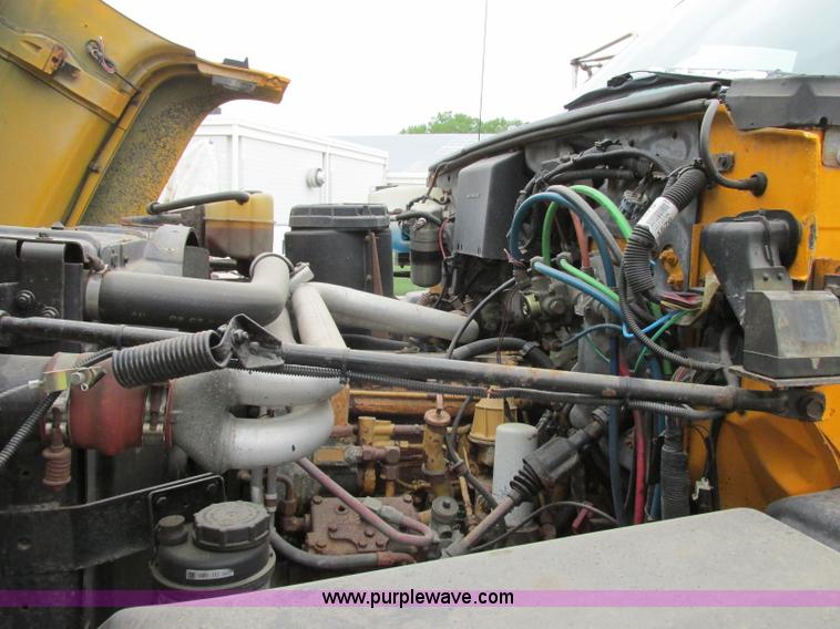 image for item F4898 1997 GMC C8500 dump truck