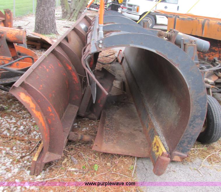 image for item F4898 1997 GMC C8500 dump truck