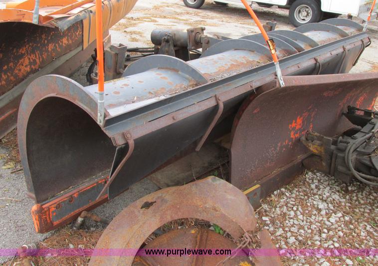 image for item F4898 1997 GMC C8500 dump truck