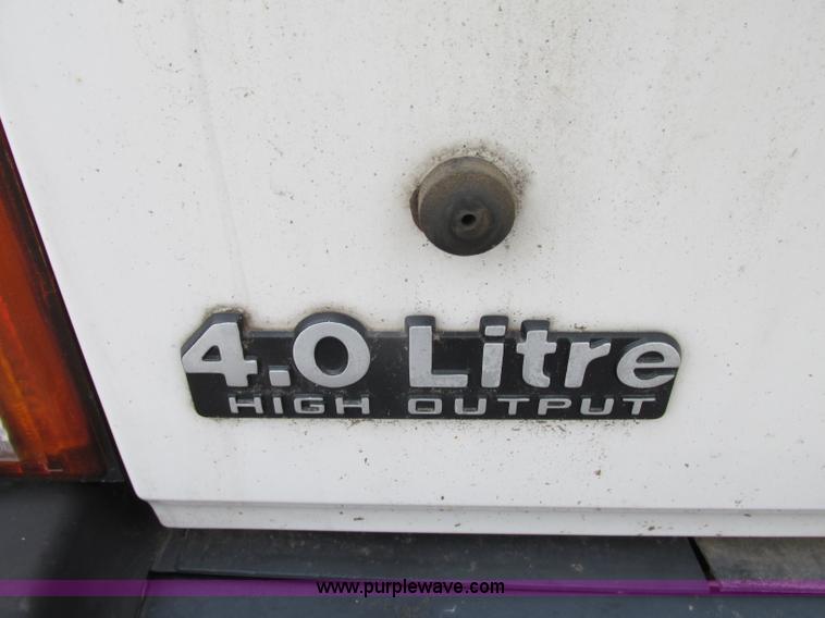 image for item F4901 1996 Jeep Cherokee Sport SUV