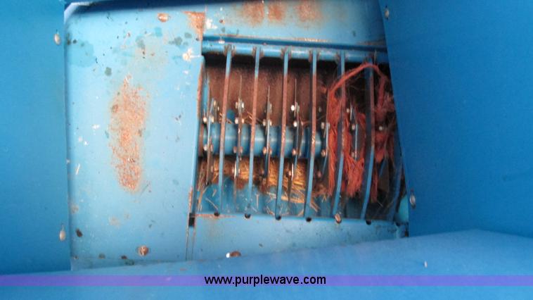 image for item G9252 Goosen 105 bale processor