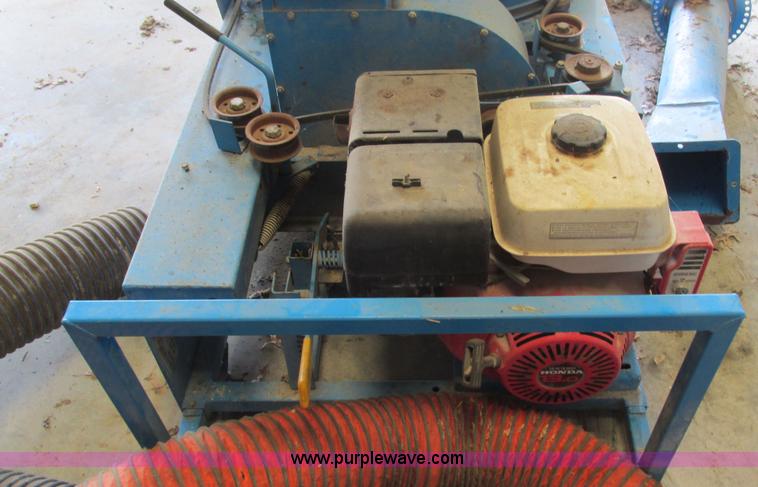 image for item G9252 Goosen 105 bale processor