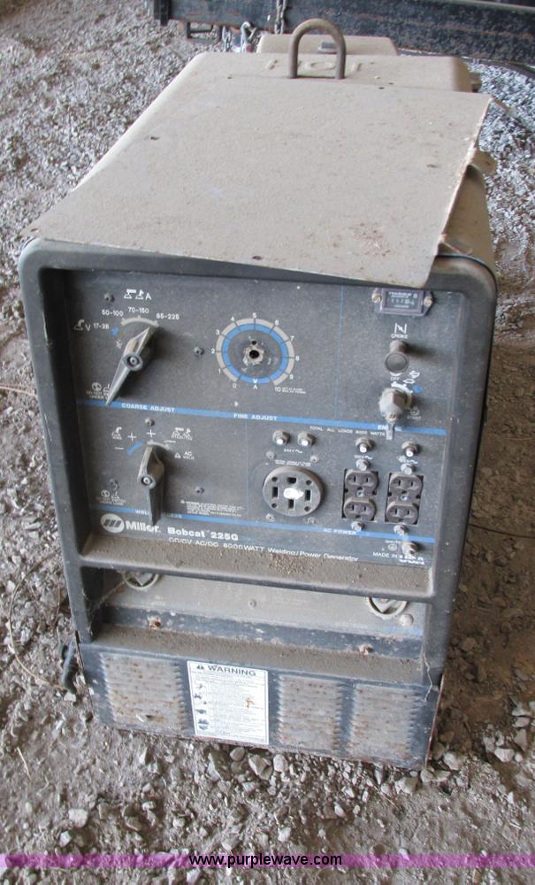image for item G9258 Miller Bobcat 225G welder generator