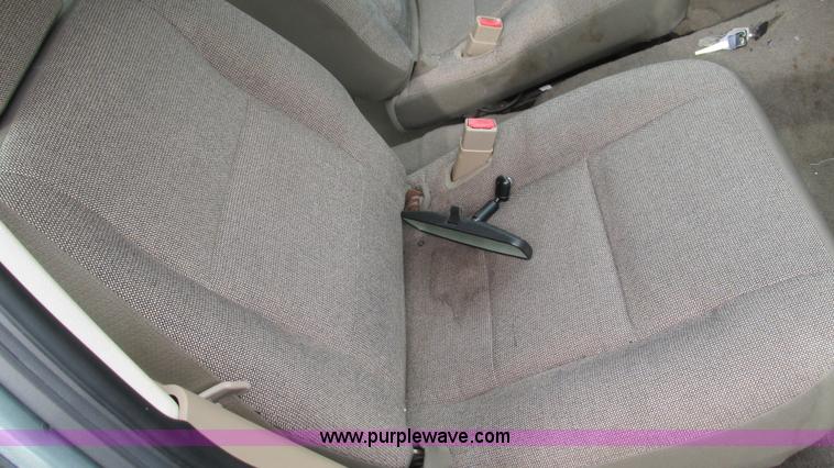 image for item G9262 2005 Ford Crown Victoria Police Interceptor