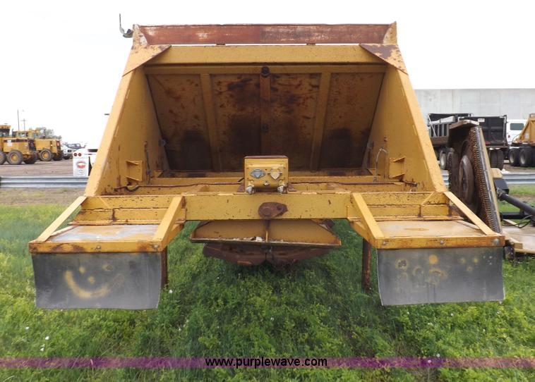 image for item H1803 1983 Ranch belly dump trailer