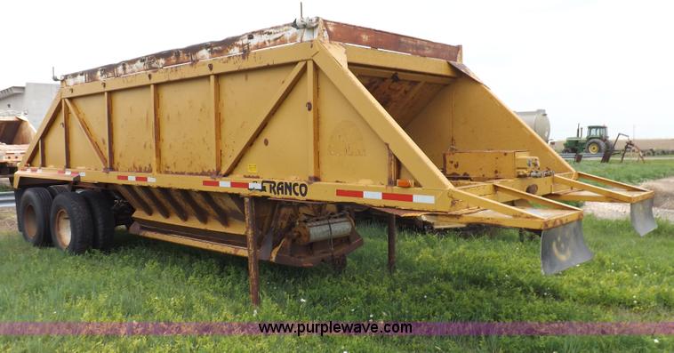 image for item H1803 1983 Ranch belly dump trailer
