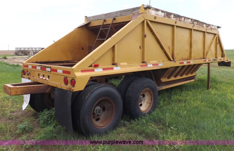 image for item H1803 1983 Ranch belly dump trailer