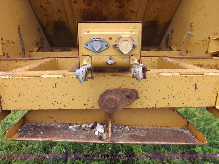 image for item H1803 1983 Ranch belly dump trailer