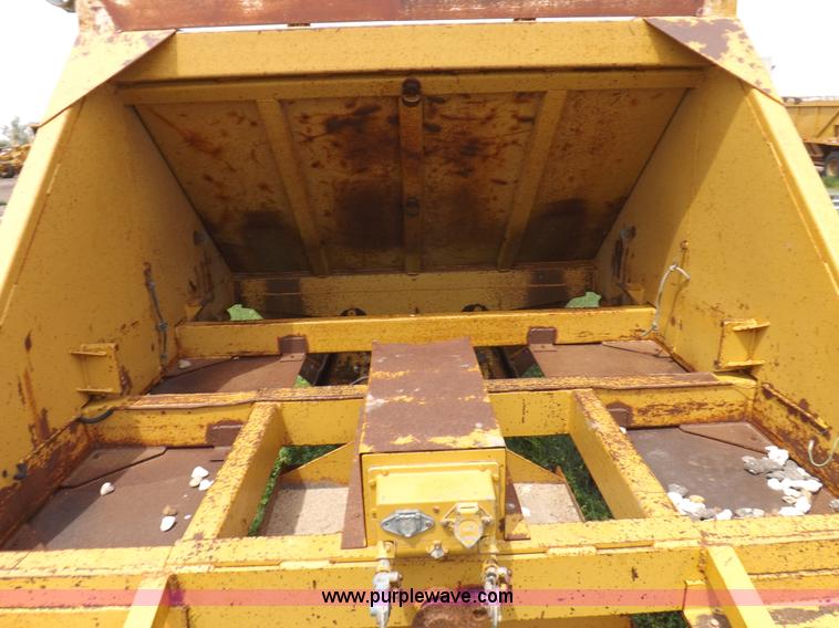 image for item H1803 1983 Ranch belly dump trailer