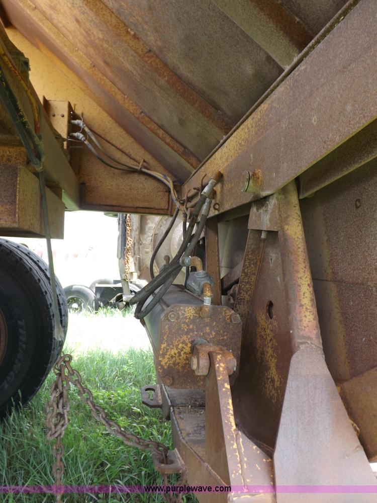 image for item H1803 1983 Ranch belly dump trailer