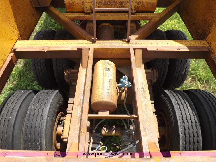 image for item H1803 1983 Ranch belly dump trailer