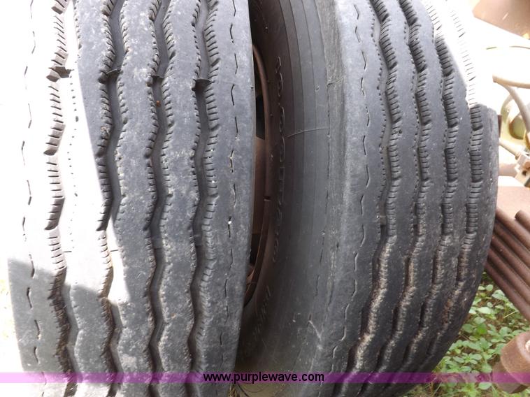 image for item H1803 1983 Ranch belly dump trailer