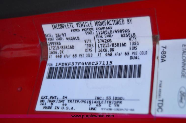 image for item H2923 1997 Ford F350 XL cab and chassis