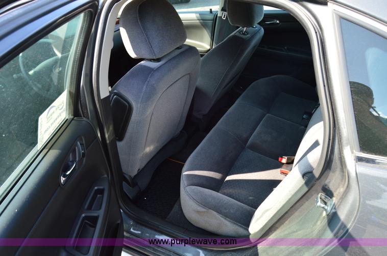 image for item H2925 2010 Chevrolet Impala