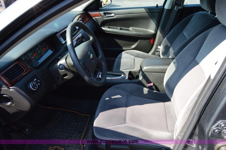 image for item H2925 2010 Chevrolet Impala