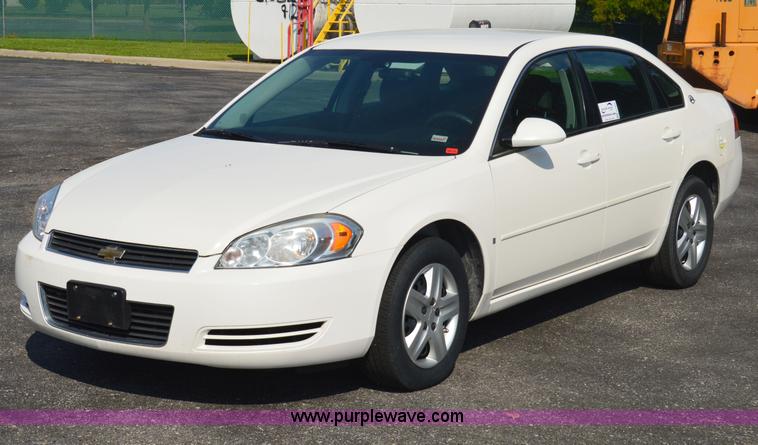 image for item H2926 2007 Chevrolet Impala LS