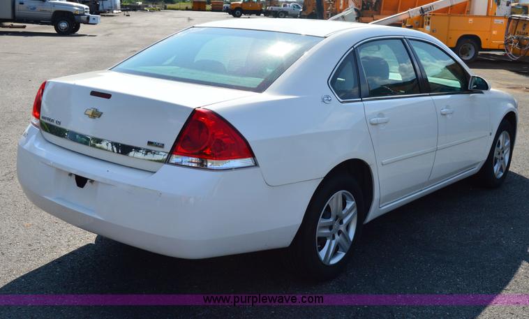 image for item H2926 2007 Chevrolet Impala LS