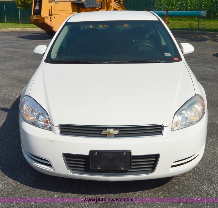 image for item H2926 2007 Chevrolet Impala LS