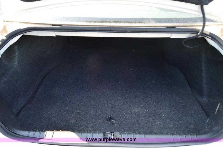 image for item H2926 2007 Chevrolet Impala LS