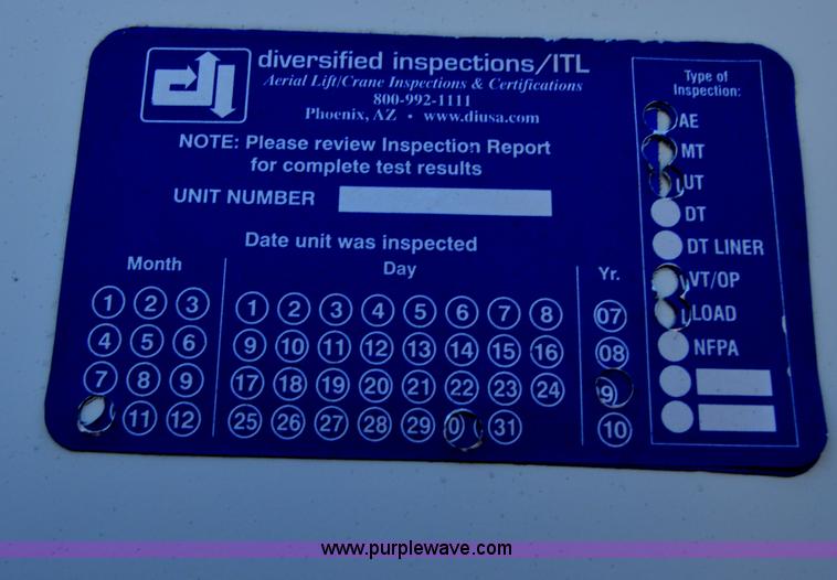 image for item H2928 2006 Ford F550 aerial bucket truck