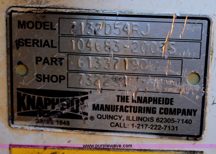 image for item H2928 2006 Ford F550 aerial bucket truck