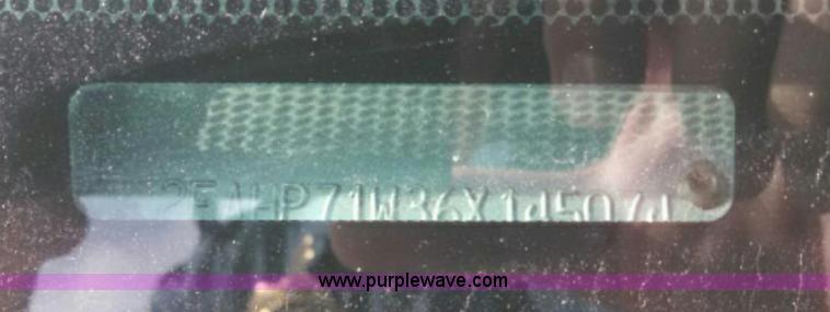 image for item H3377 2006 Ford Crown Victoria Police Interceptor