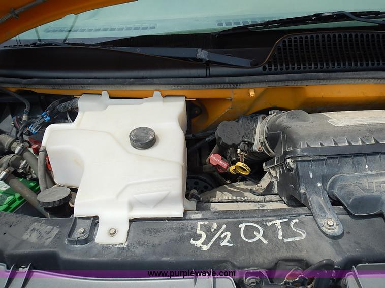 image for item I3559 1998 Chevrolet G3500 school bus