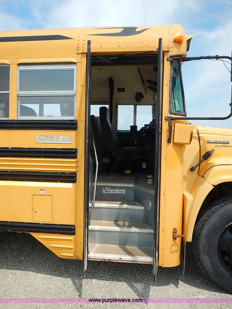 image for item I3560 1998 Chevrolet Blue Bird school bus