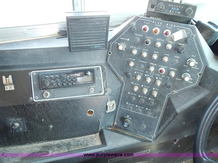 image for item I3560 1998 Chevrolet Blue Bird school bus