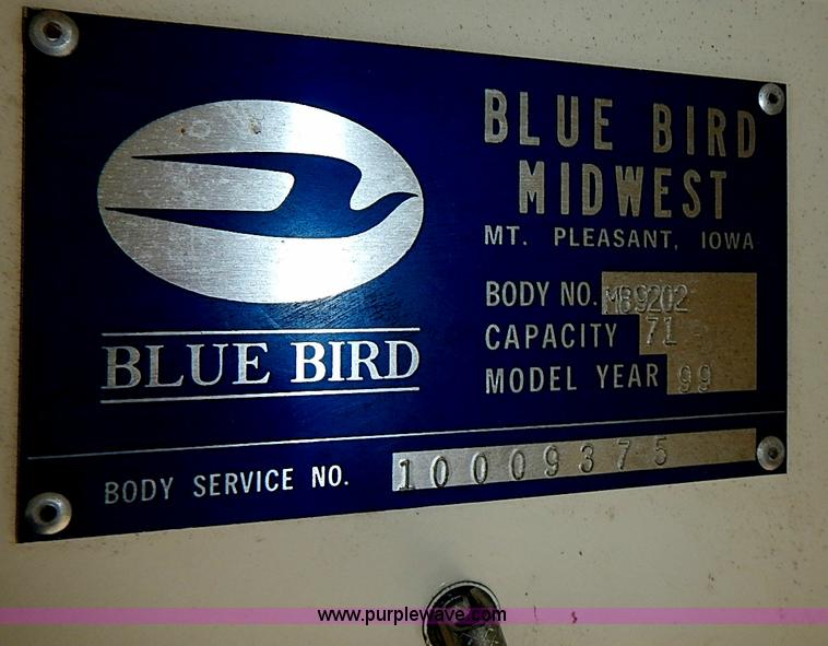 image for item I3560 1998 Chevrolet Blue Bird school bus