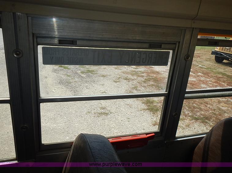 image for item I3560 1998 Chevrolet Blue Bird school bus