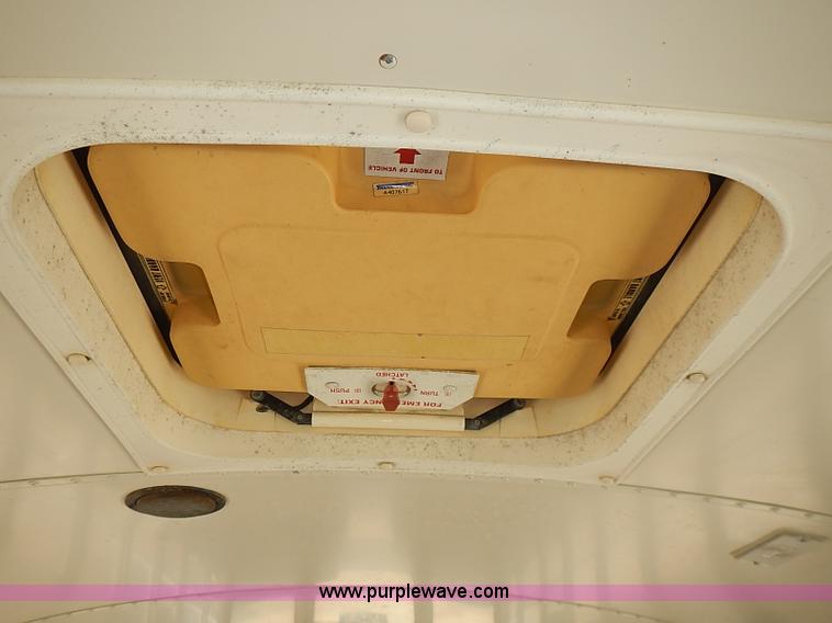 image for item I3560 1998 Chevrolet Blue Bird school bus