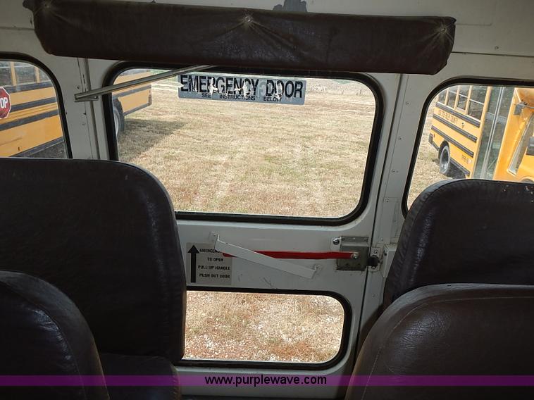 image for item I3560 1998 Chevrolet Blue Bird school bus