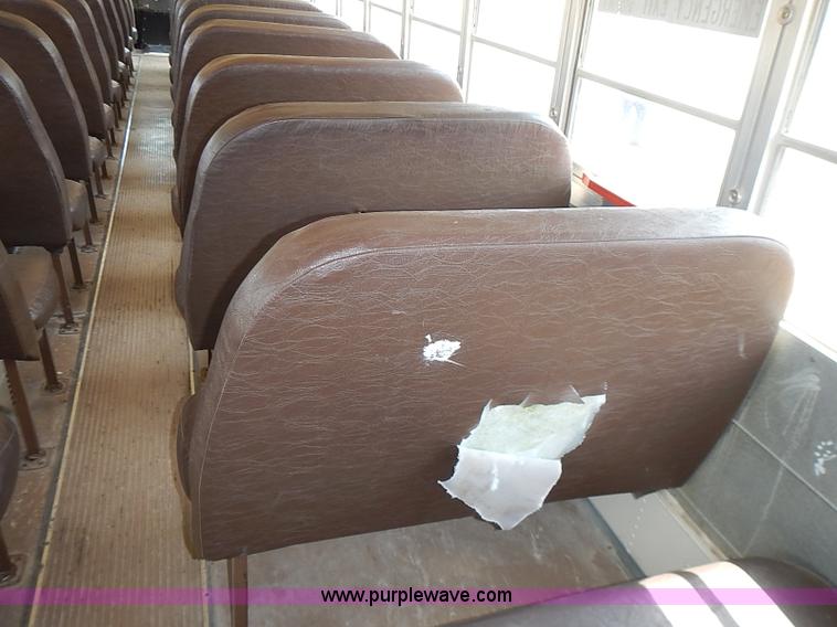 image for item I3560 1998 Chevrolet Blue Bird school bus