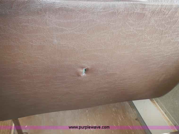 image for item I3560 1998 Chevrolet Blue Bird school bus