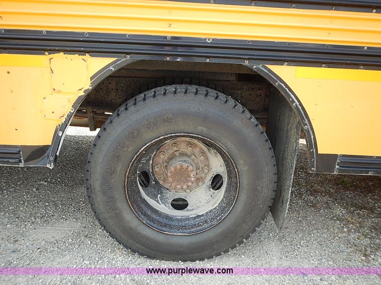 image for item I3560 1998 Chevrolet Blue Bird school bus