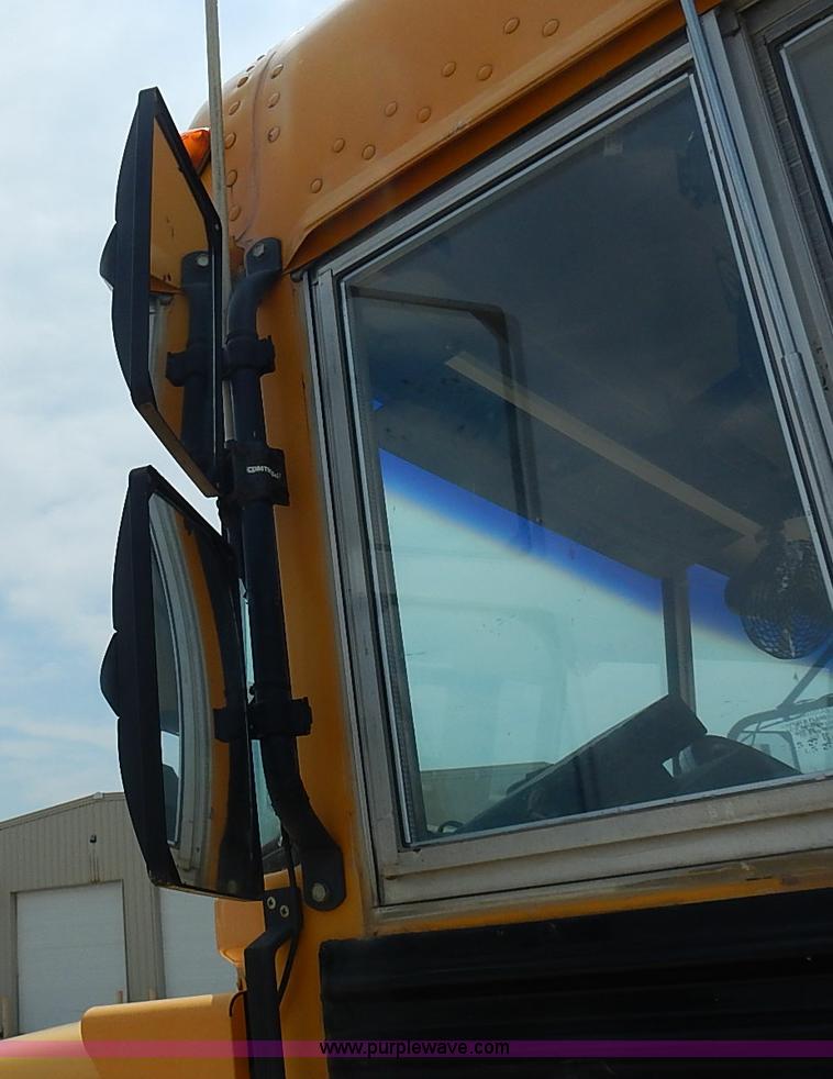 image for item I3560 1998 Chevrolet Blue Bird school bus