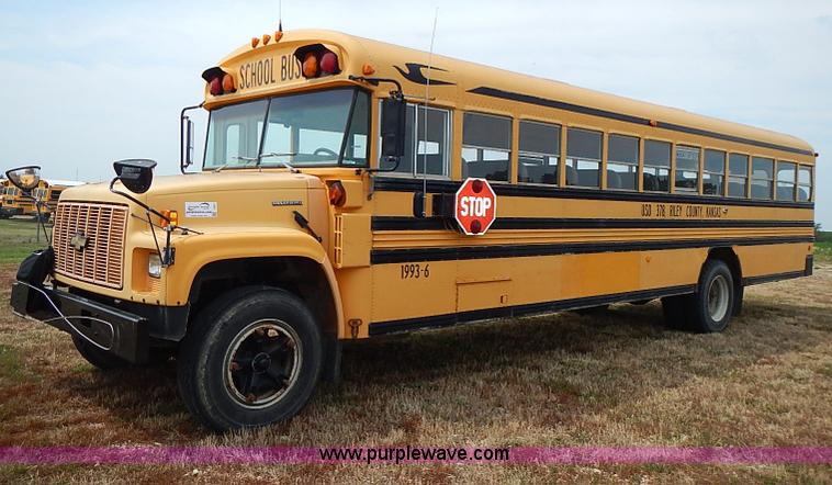 image for item I3561 1993 Chevrolet Blue Bird school bus