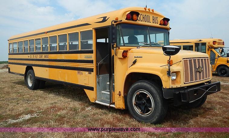 image for item I3561 1993 Chevrolet Blue Bird school bus