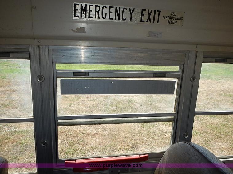 image for item I3561 1993 Chevrolet Blue Bird school bus