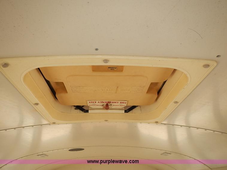 image for item I3561 1993 Chevrolet Blue Bird school bus